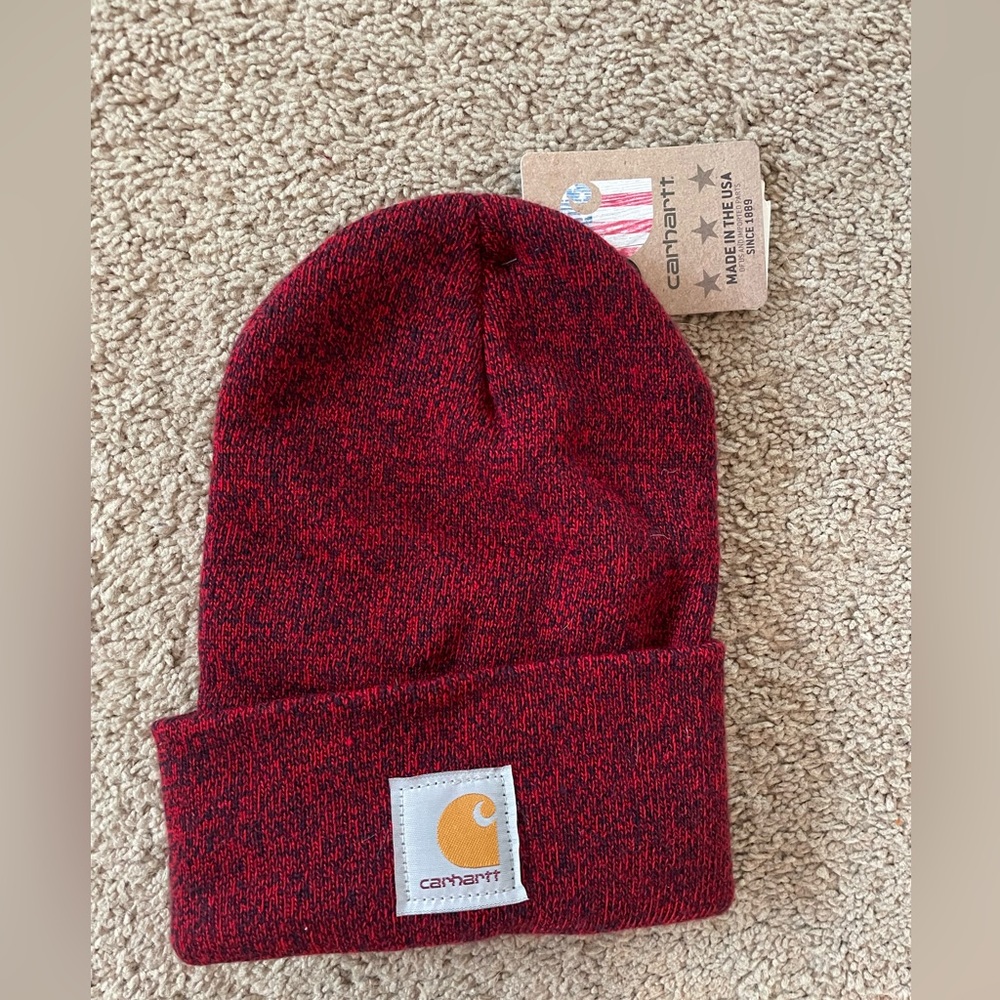 NWT CARHARTT BEANIE